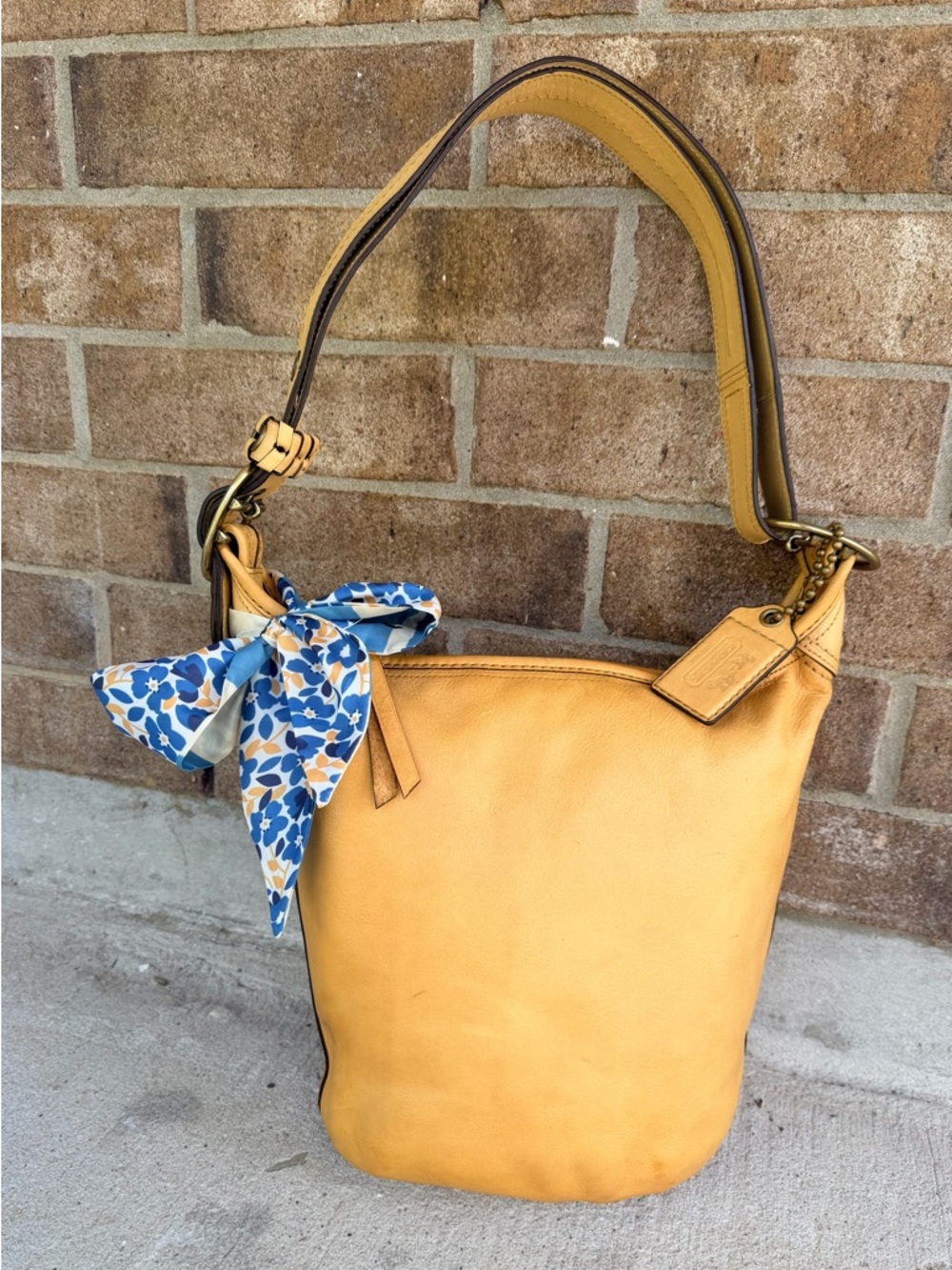Vintage 2010 Coach 11422 Bucket Bag Buttery Yellow Leather Cleaned & Conditioned